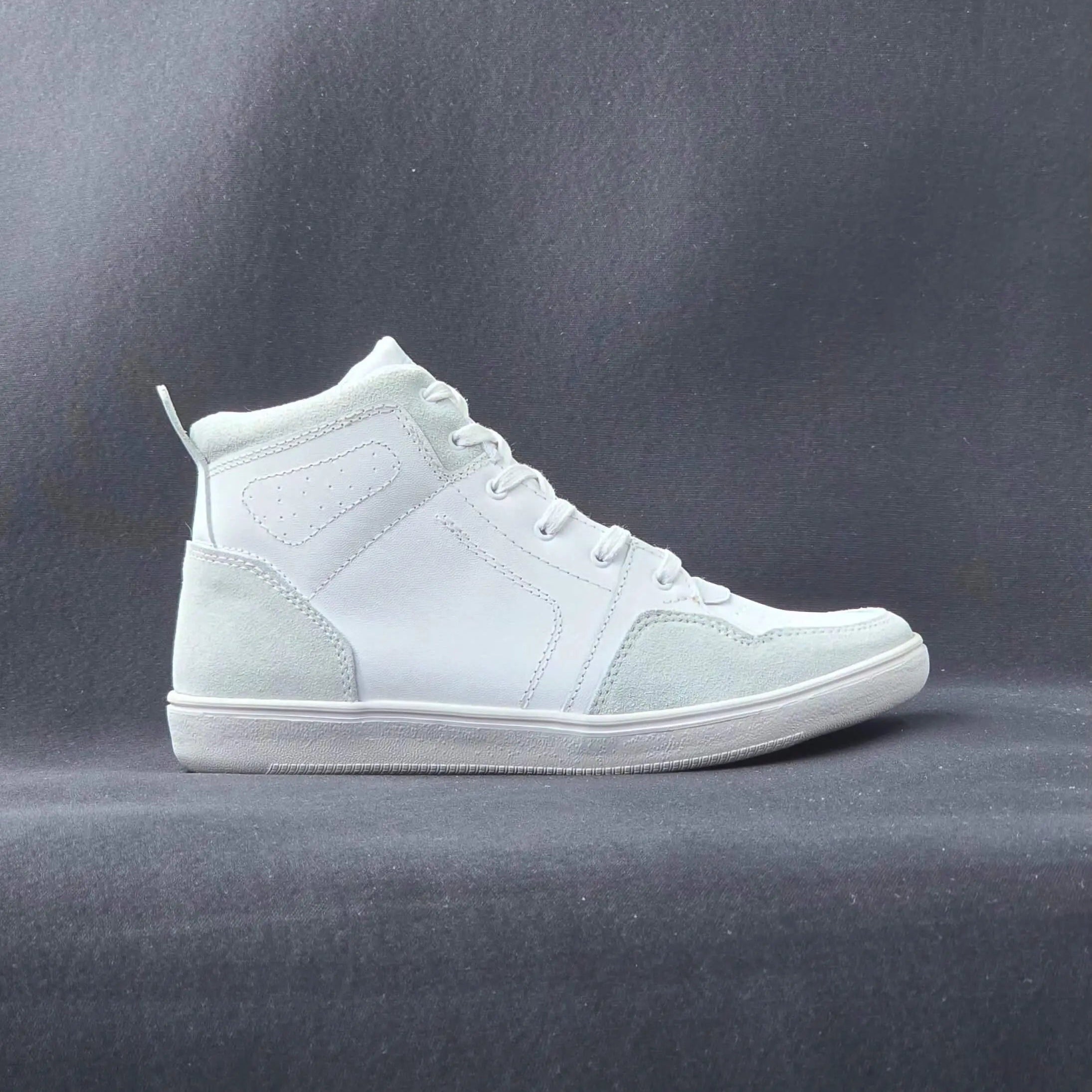 Sv Brooklyn cuero blanco.