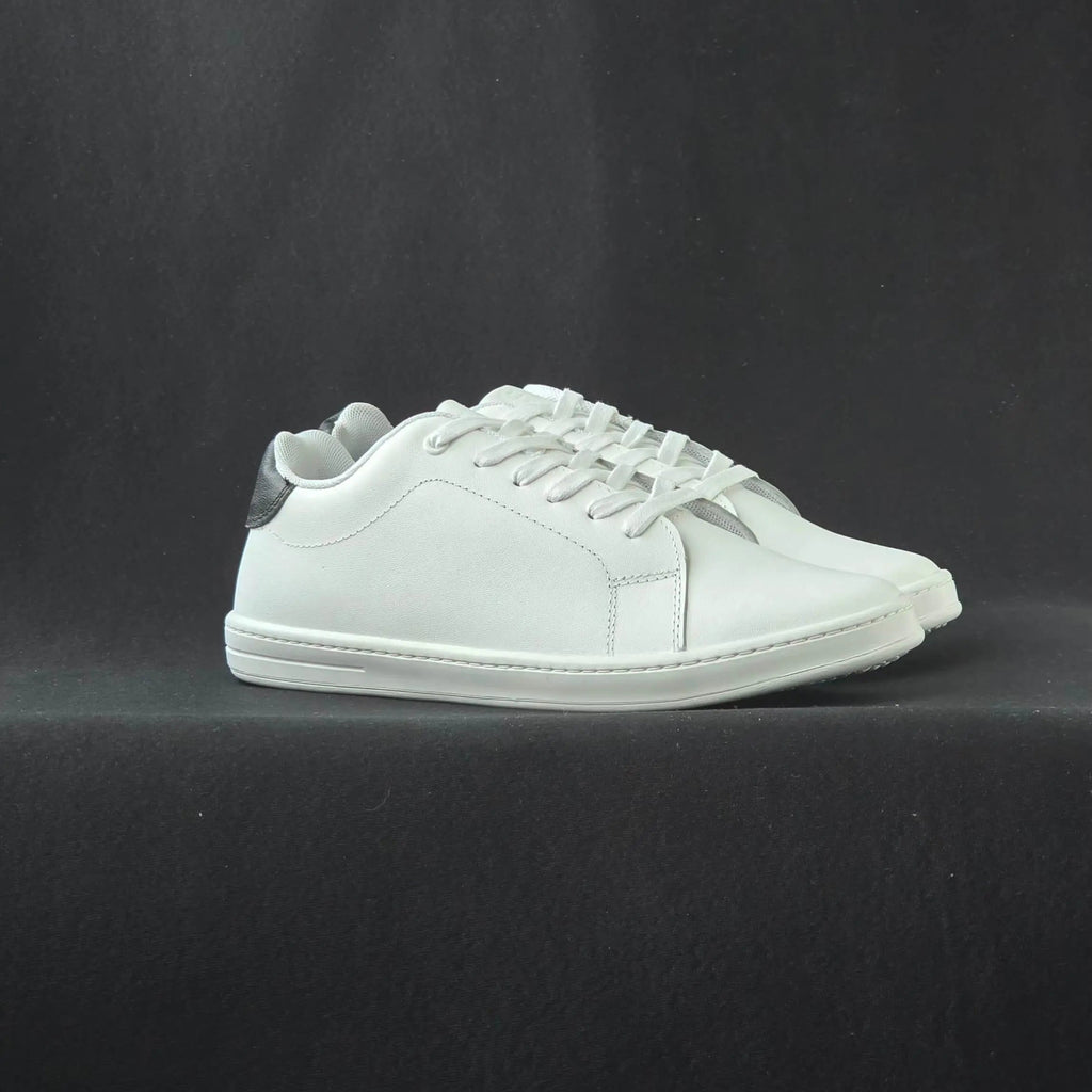 Sv Classic cuero blanco/negro.