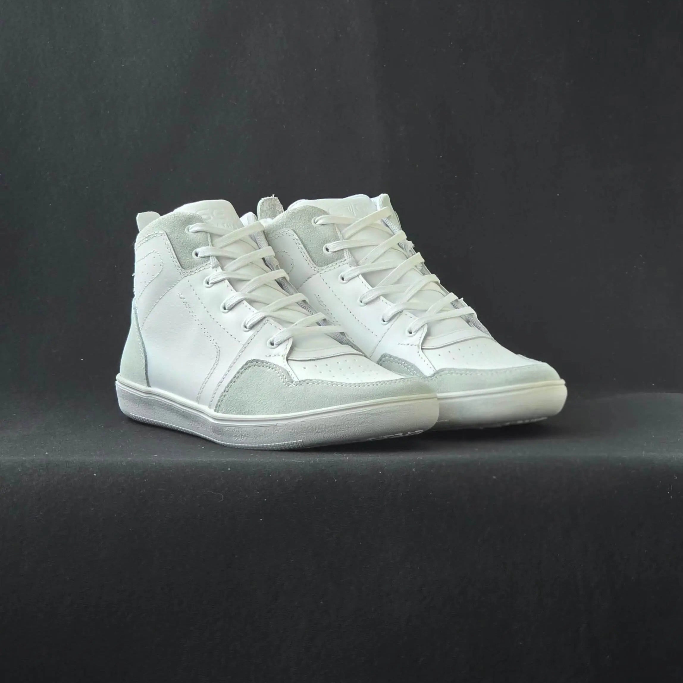 Sv Brooklyn cuero blanco.
