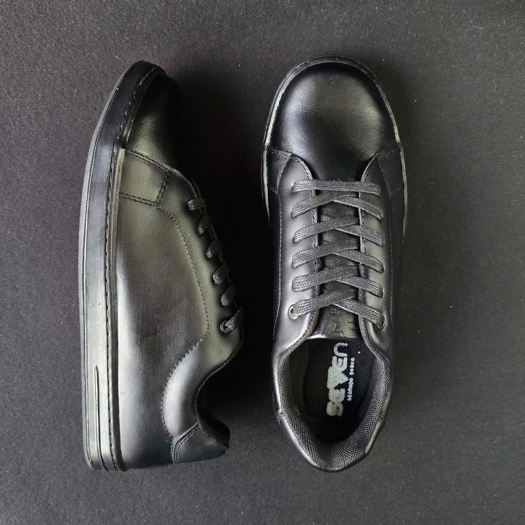 Sv Classic cuero negro.