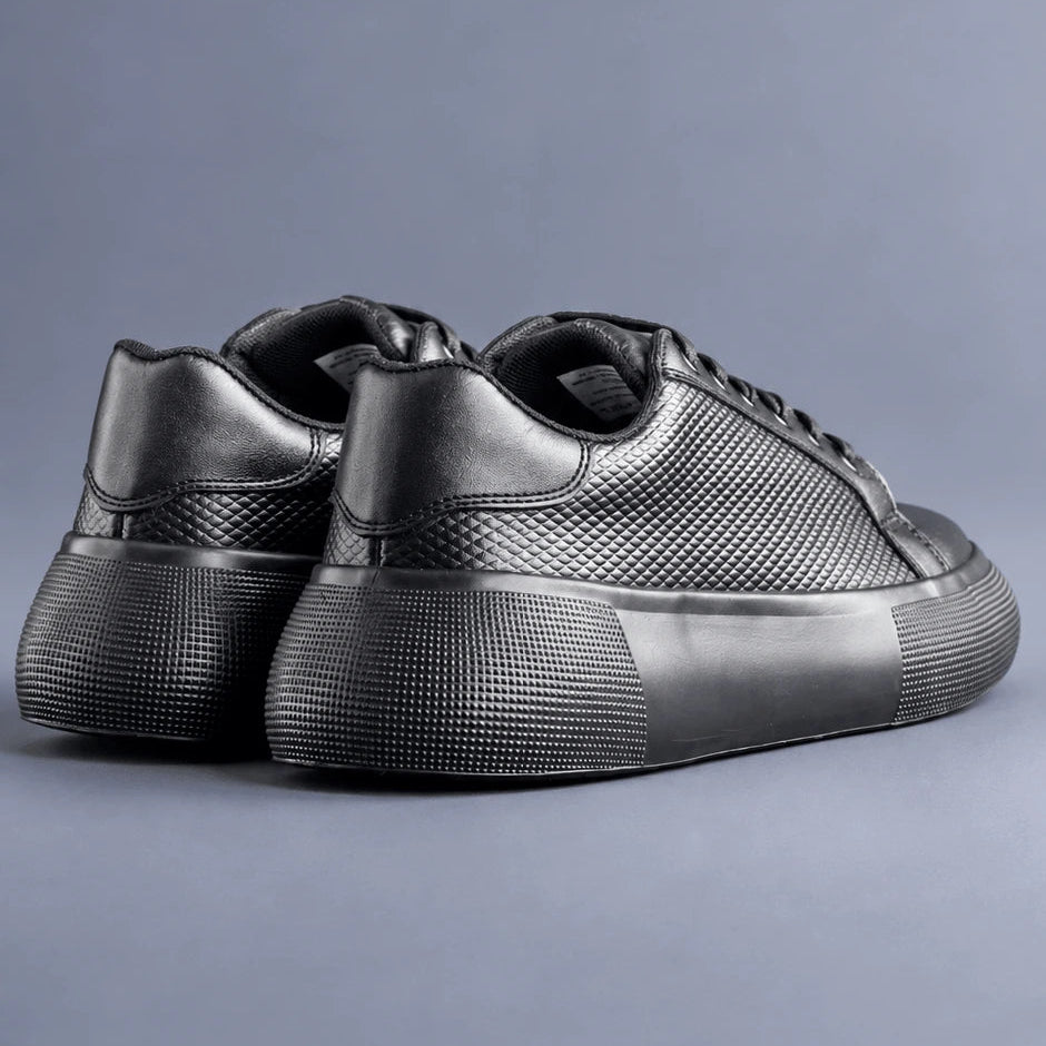 Sv Magnus cuero negro.