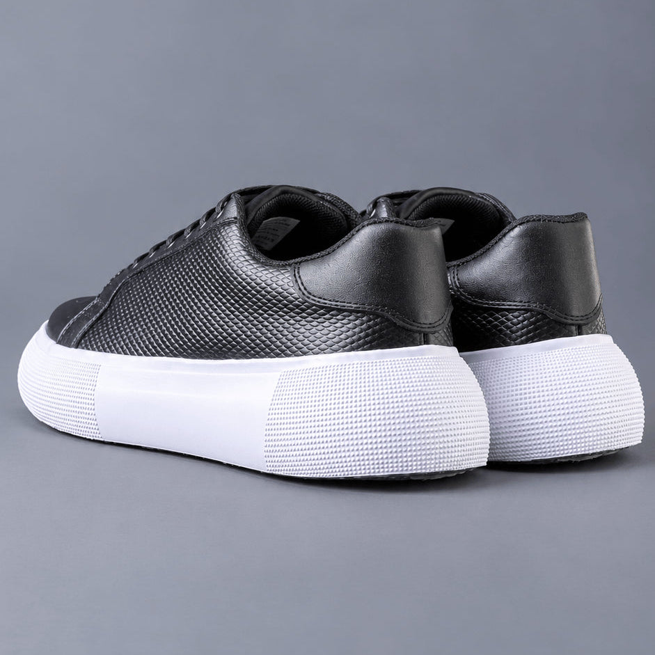 Sv Magnus cuero negro/blanco.