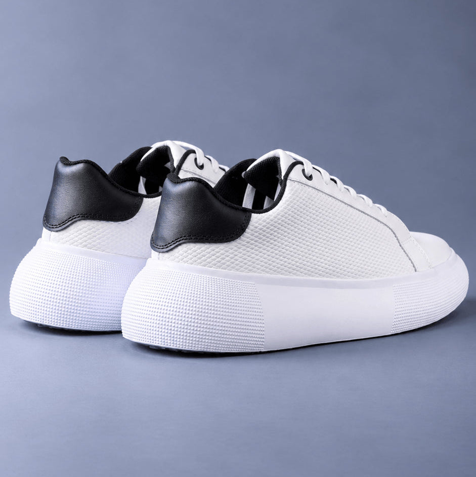 Sv Magnus cuero blanco/negro.
